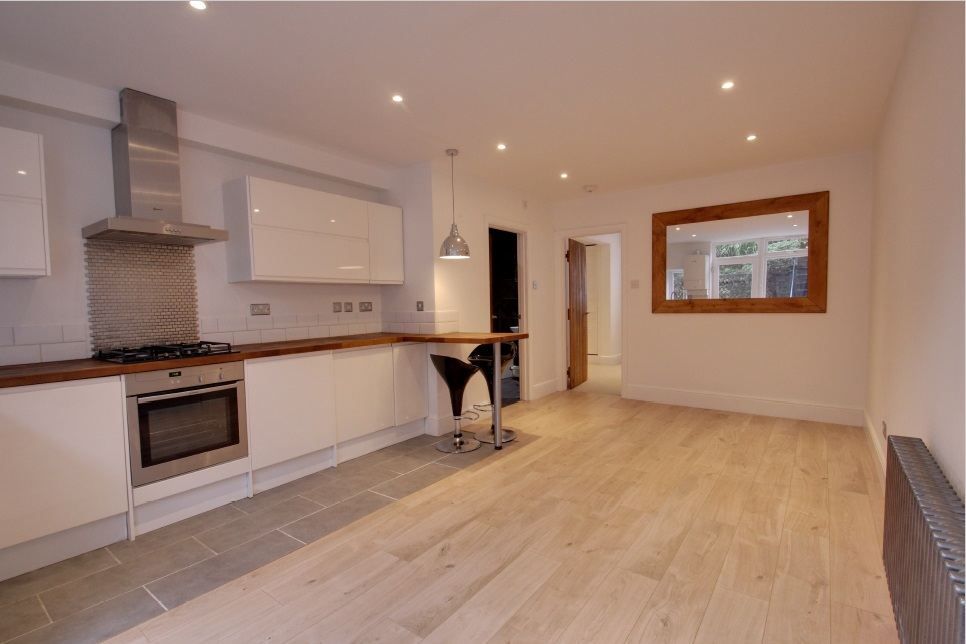 Property photo 2 of 7 Gallery