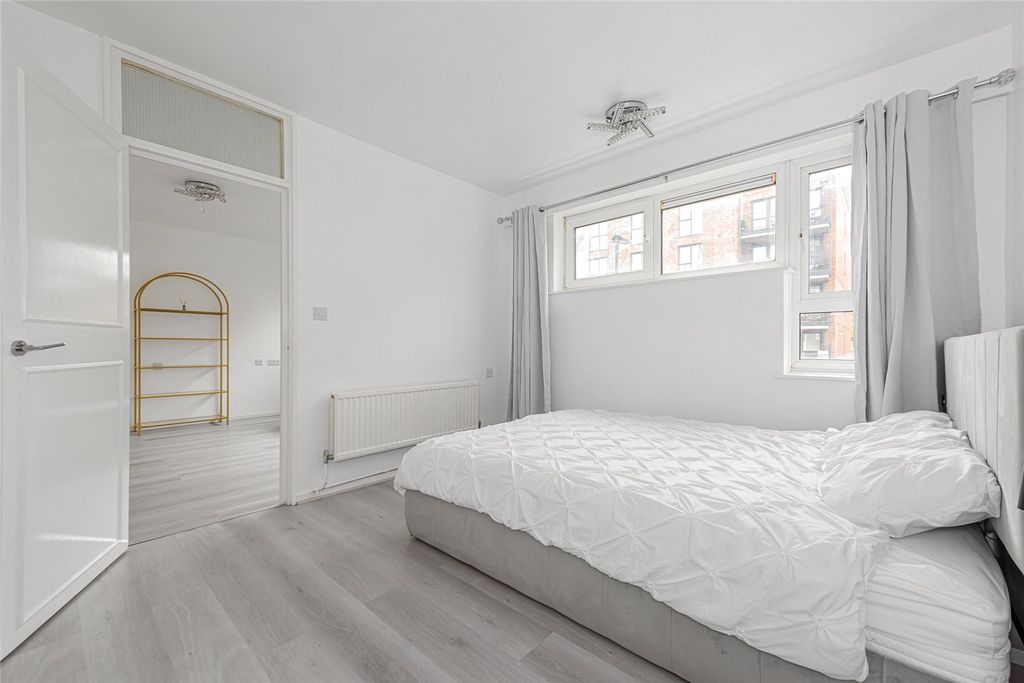 Property photo 2 of 5 Picture No. 10