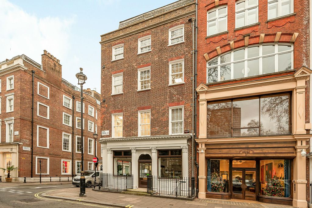 Property photo 2 of 10 Exterior3.Jpg