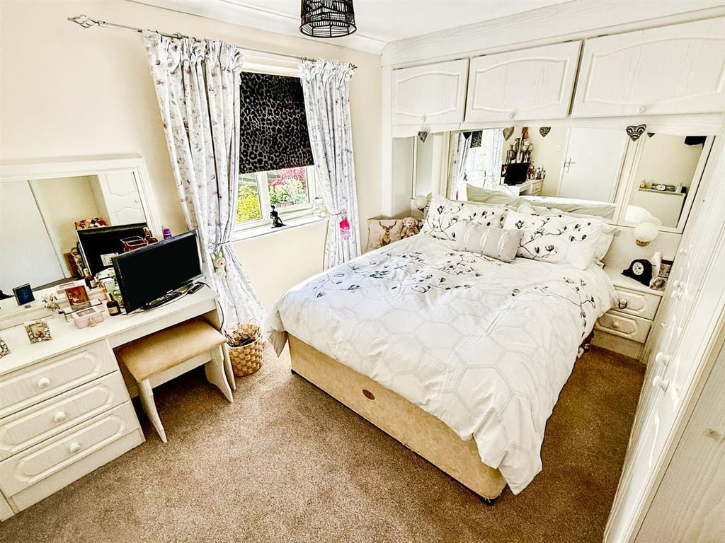 Additional image 11 of 3 bed detached bungalow for saleMaes Y Llan, Llansantffraid SY22
