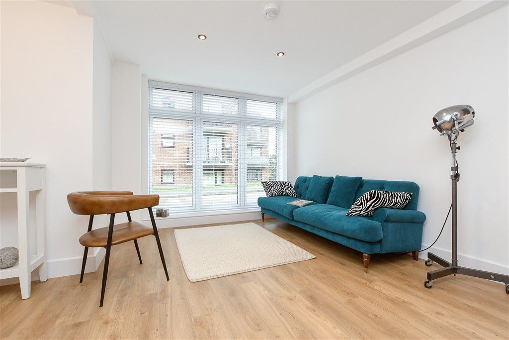 Property photo 3 of 13 Kitchen Lounge/Diner