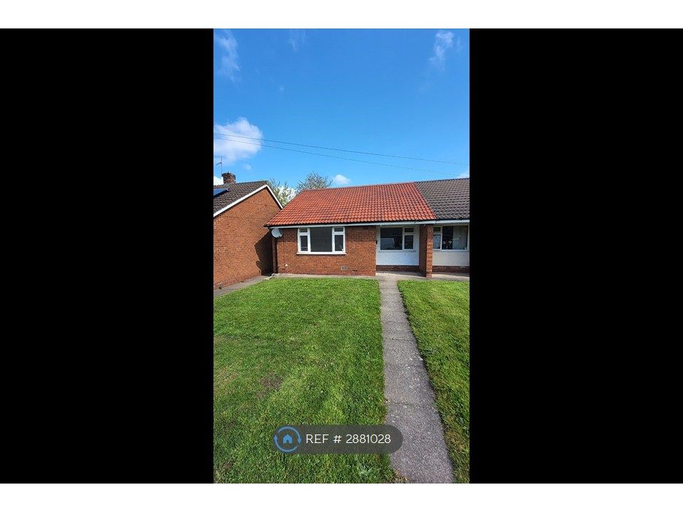 Property photo 2 of 31
