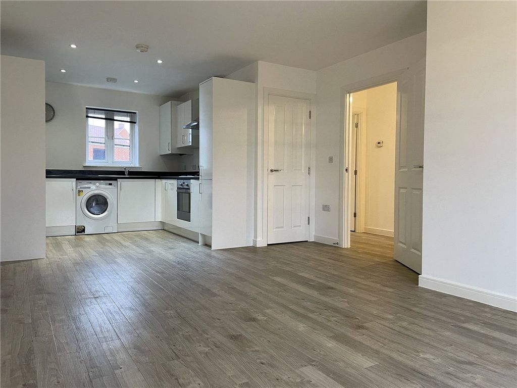 Property photo 2 of 11 Picture No. 02