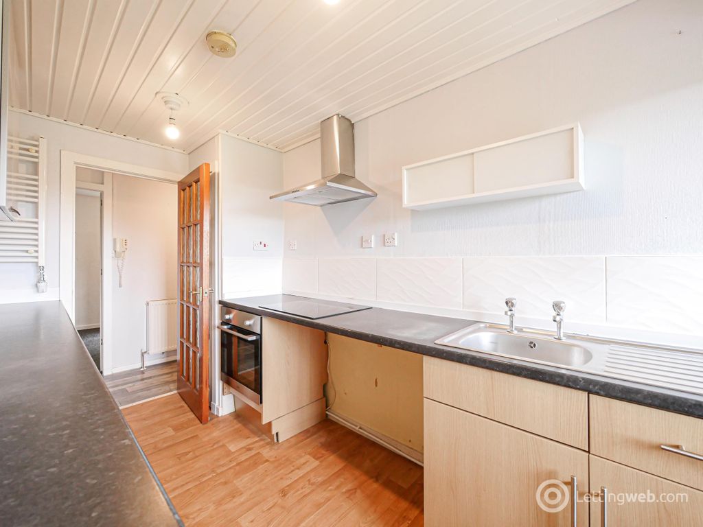 Property photo 3 of 14 Kitchen 1-2