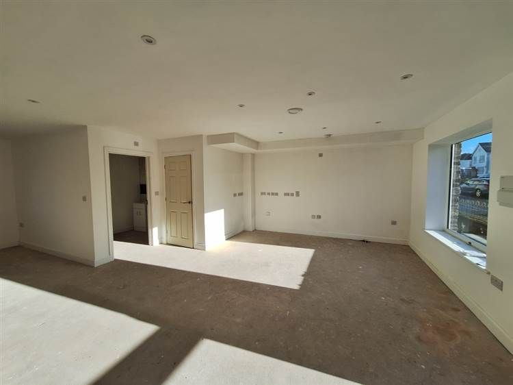 Property photo 3 of 3