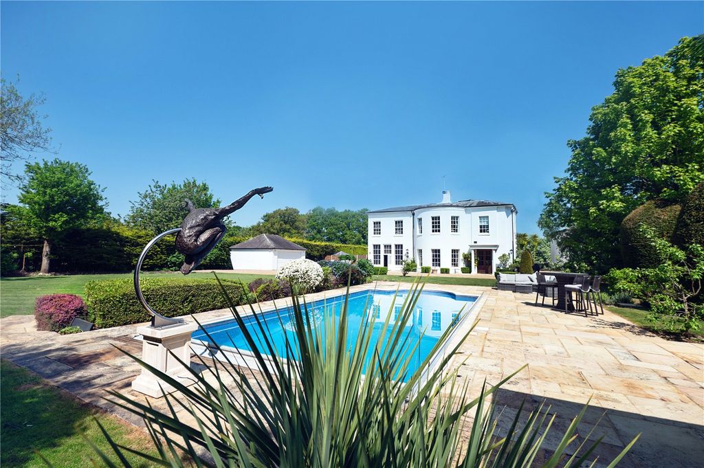 Property photo 2 of 33 Picture No. 77