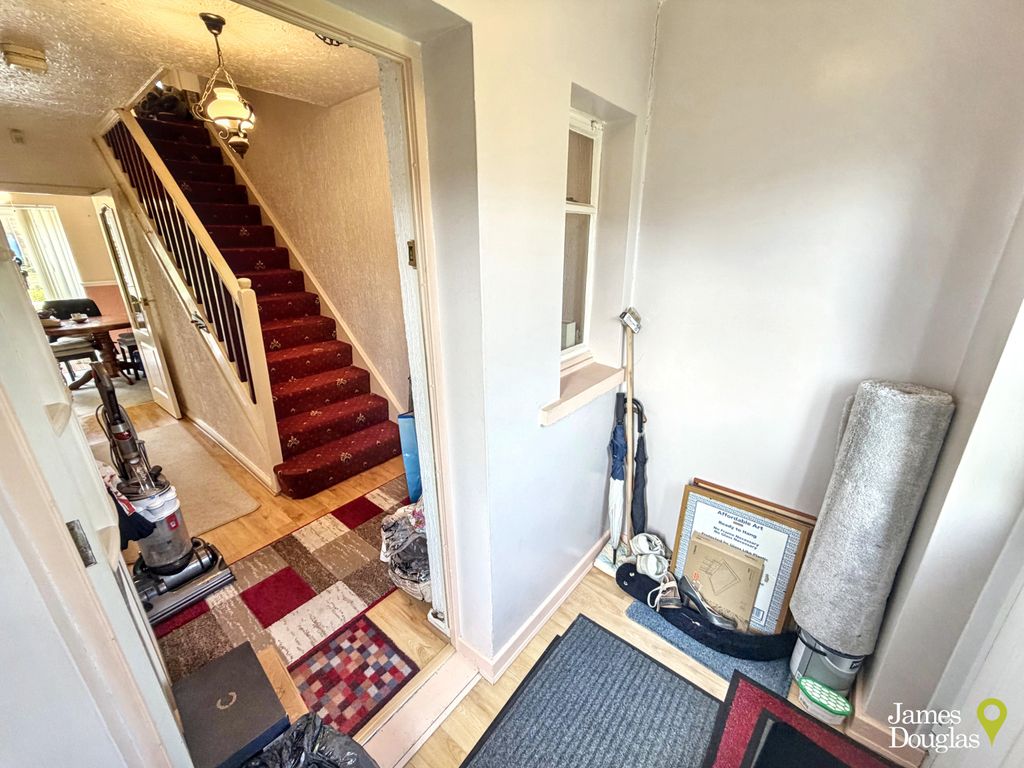 Property photo 3 of 20 Eh1