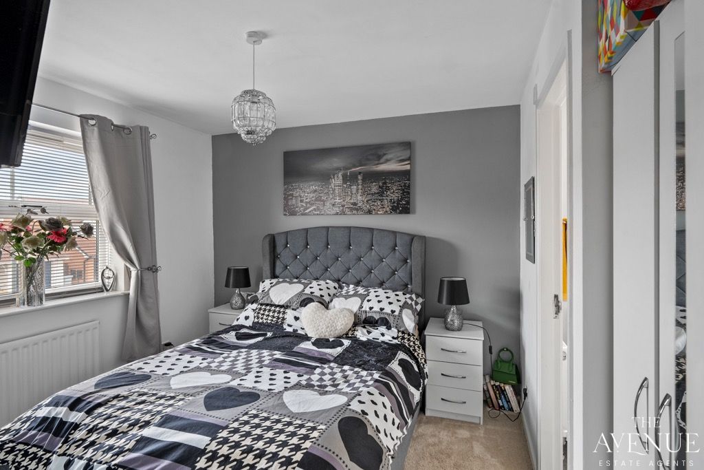 Property photo 3 of 30 4593676