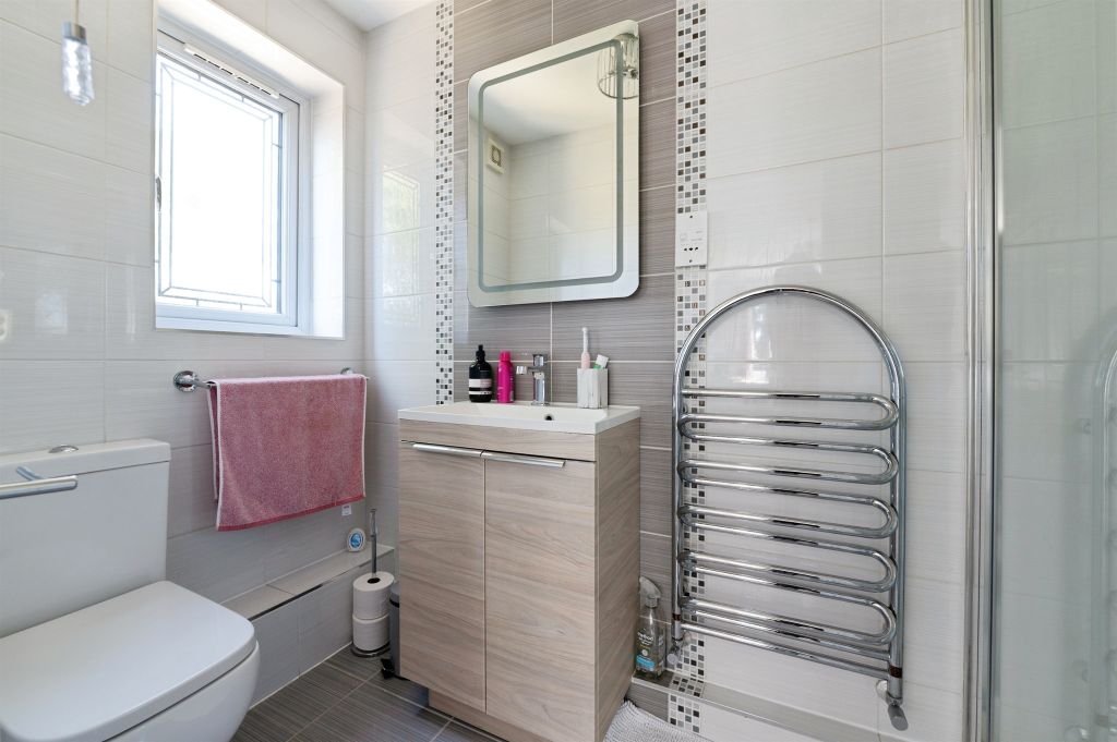 Additional image 15 of 4 bed detached house for saleHigh View Gardens, Grays RM17