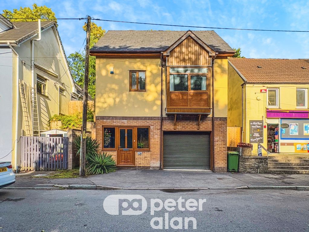Property photo 1 of 33 Exterior