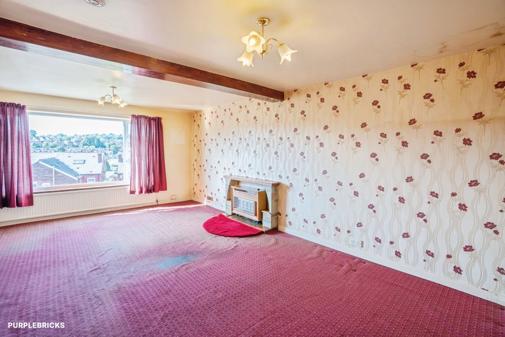 Property photo 3 of 27
