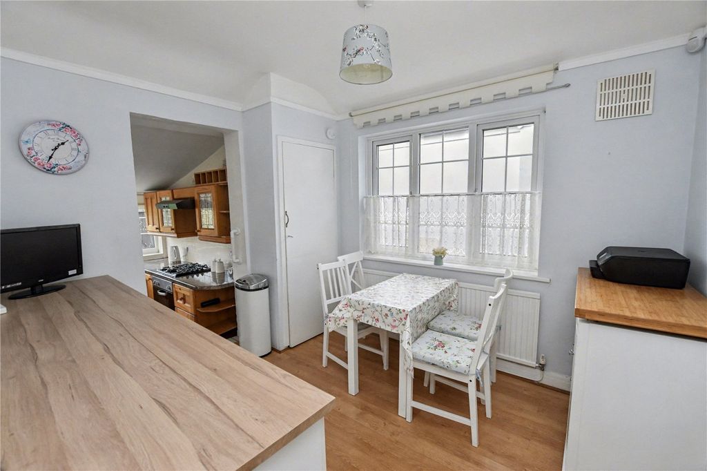 Property photo 3 of 12 Picture No. 09