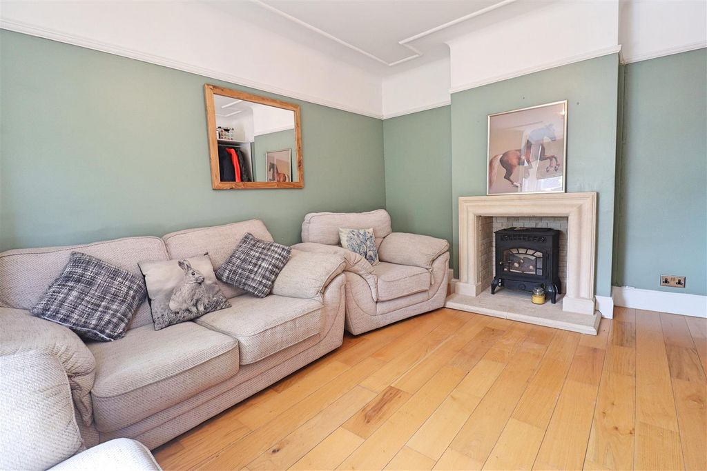 Property photo 3 of 22 Img_7597.Jpg