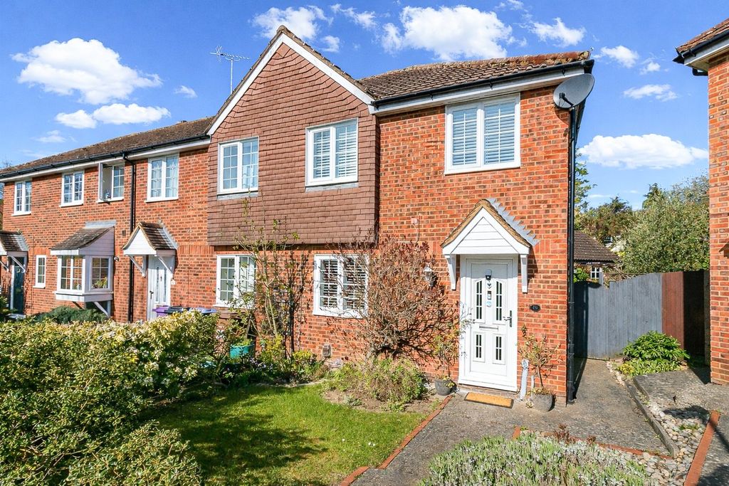 Property photo 1 of 12