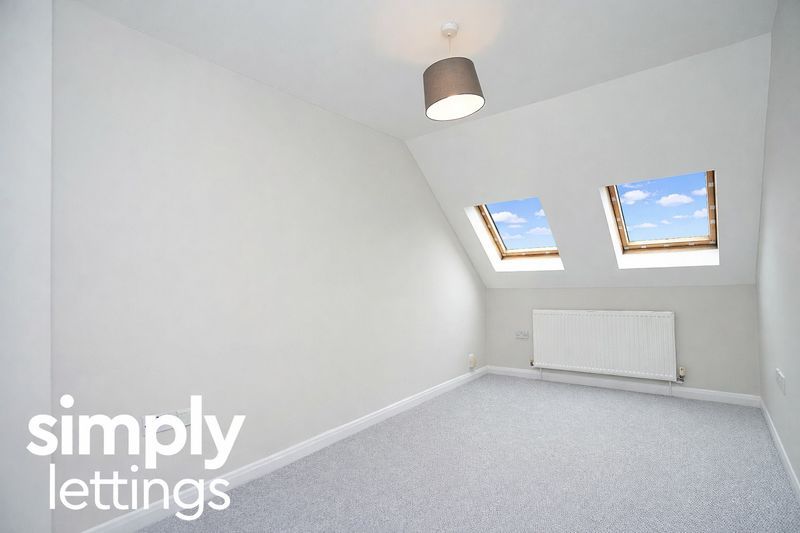 Property photo 3 of 8 Photo 1