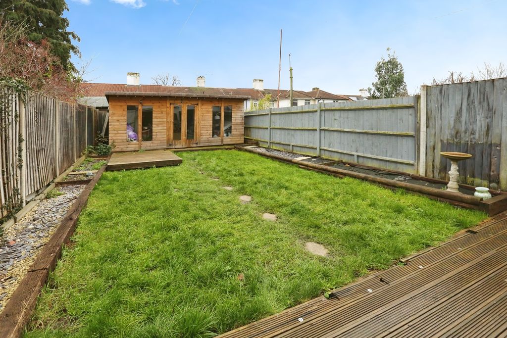 Property photo 3 of 20 Pbox-Img.Jpg