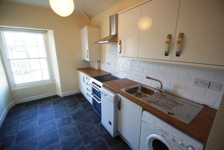Property photo 2 of 8 2 Cotham Grove Tff (