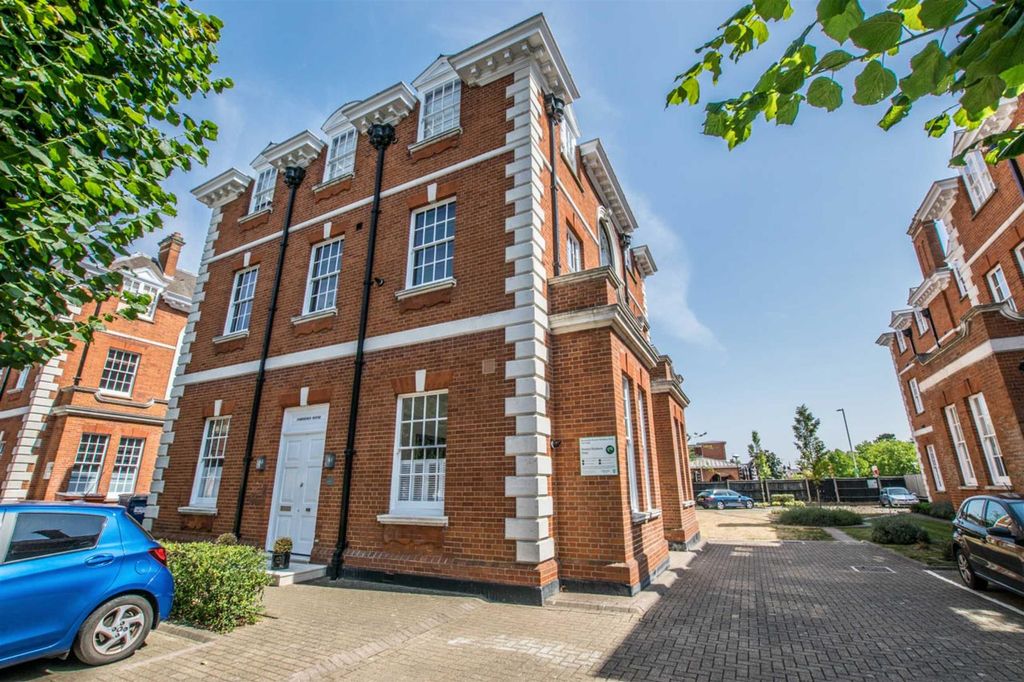 Property photo 1 of 14