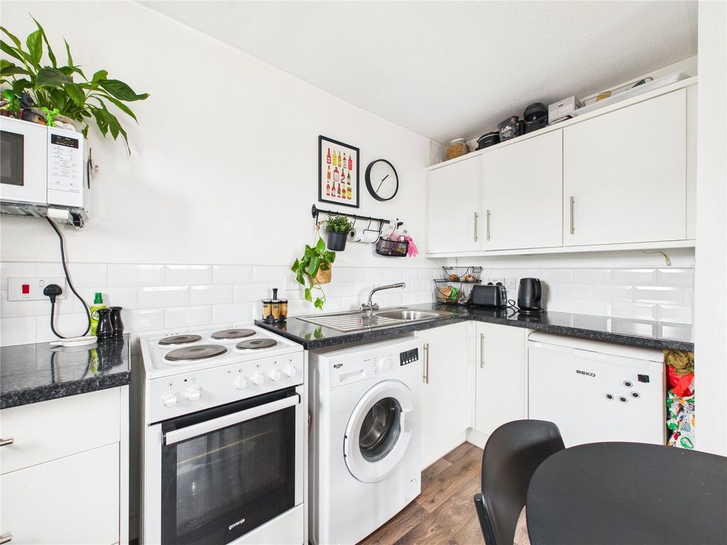 Property photo 3 of 11 Picture No. 05