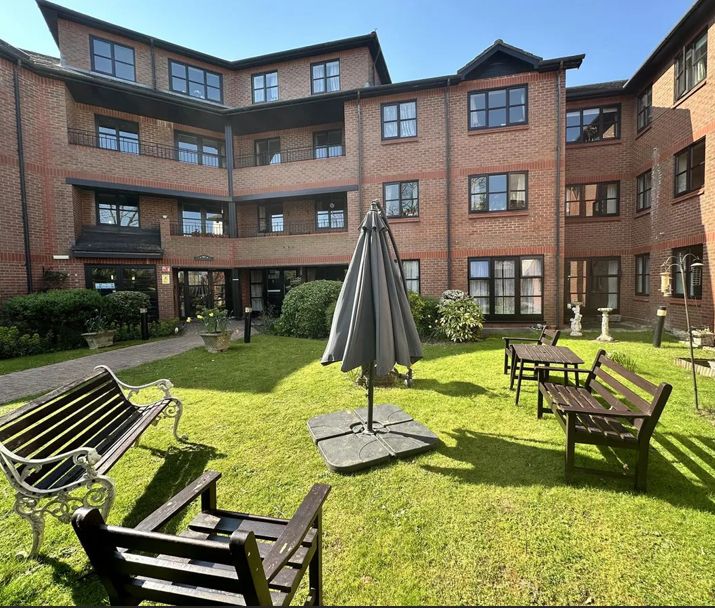 Property photo 1 of 7