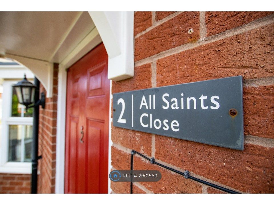 Property photo 2 of 21