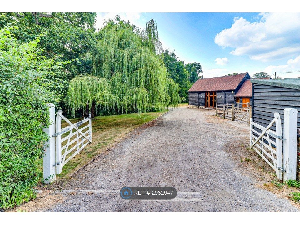 Property photo 1 of 34 Brook Farm Entrance