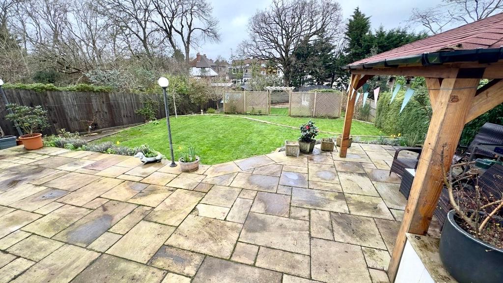 Additional image 21 of 5 bed detached house for saleBlackbrook Park Avenue, Fareham PO15