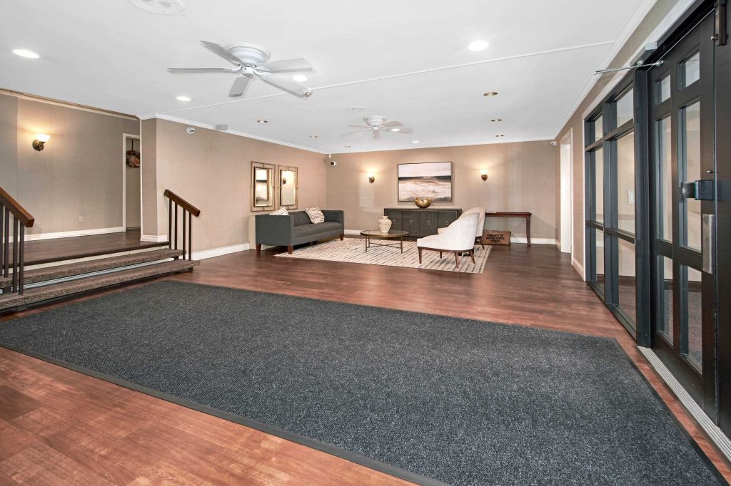 Property photo 2 of 15 <Alttext/>