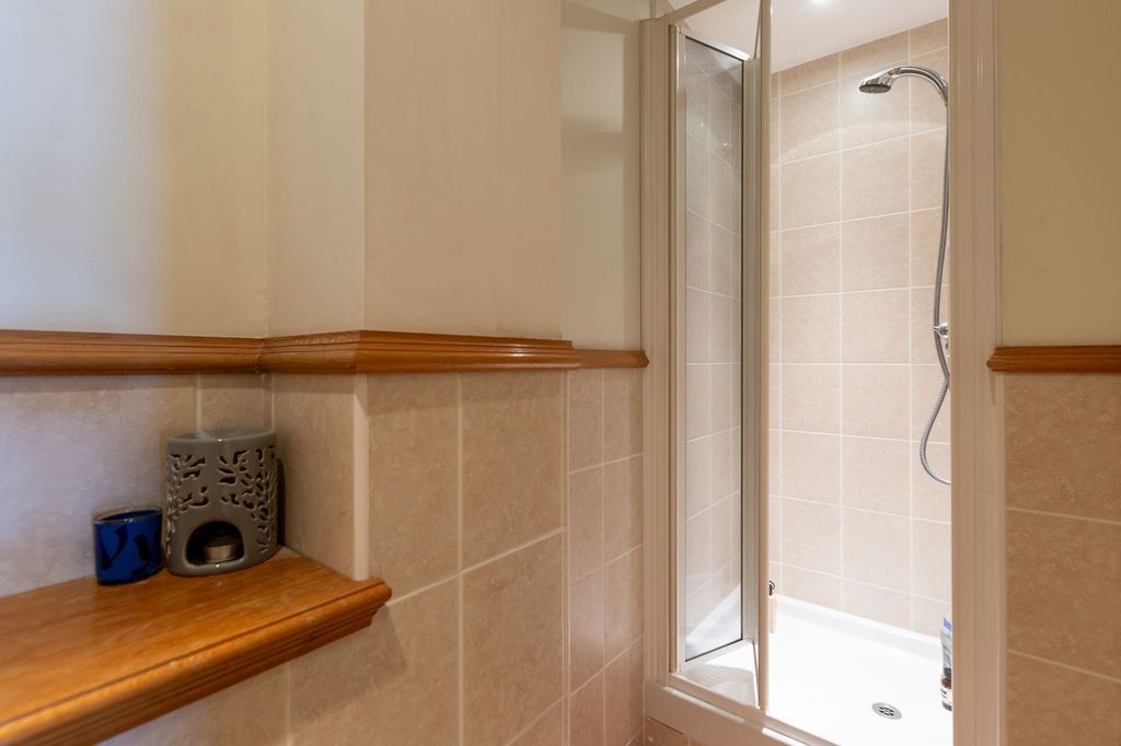 Additional image 7 of 3 bed flat for saleApartment 4 La Rocquaise, St Brelade JE3