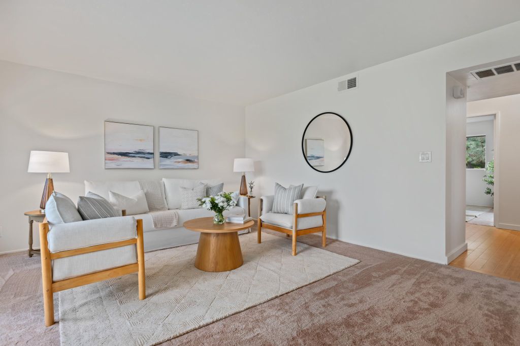 Property photo 2 of 10 <Alttext/>