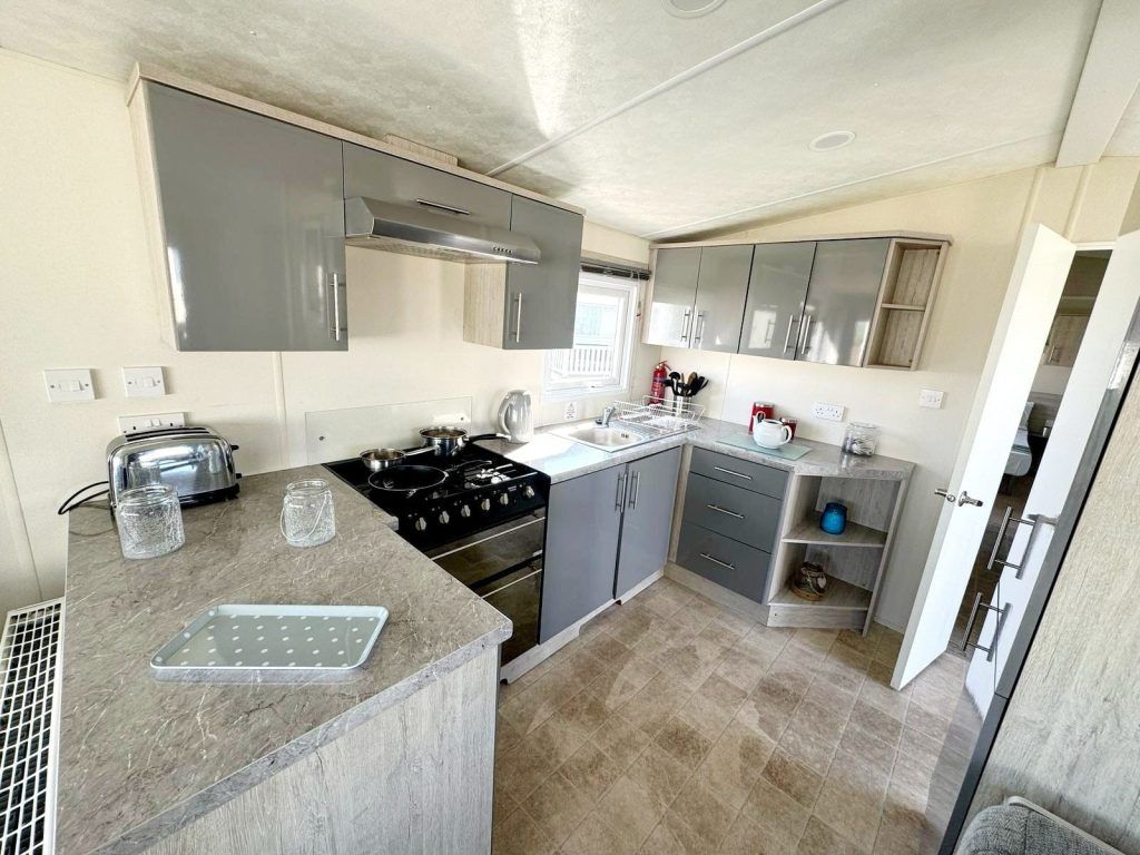 Property photo 3 of 7 Delta Sapphire 2019 Car0026492 104835329.Jpeg