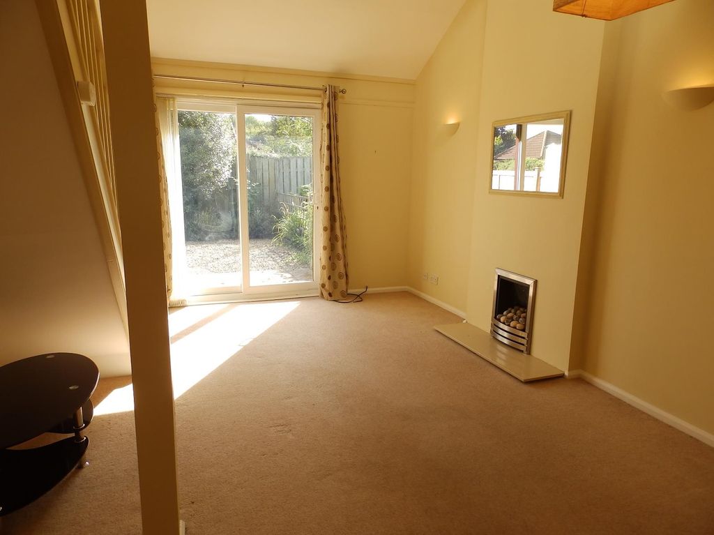 Property photo 2 of 8 0 General