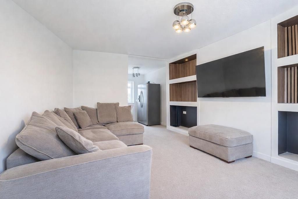 Property photo 2 of 20 Photo 2