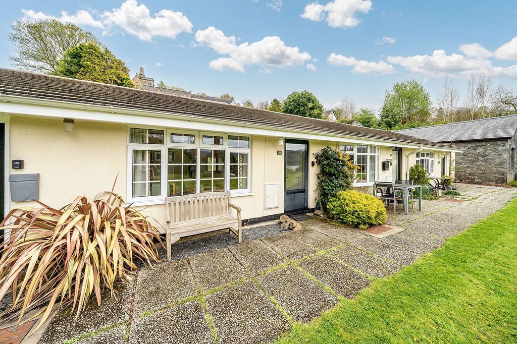 Property photo 1 of 15 Front Exterior