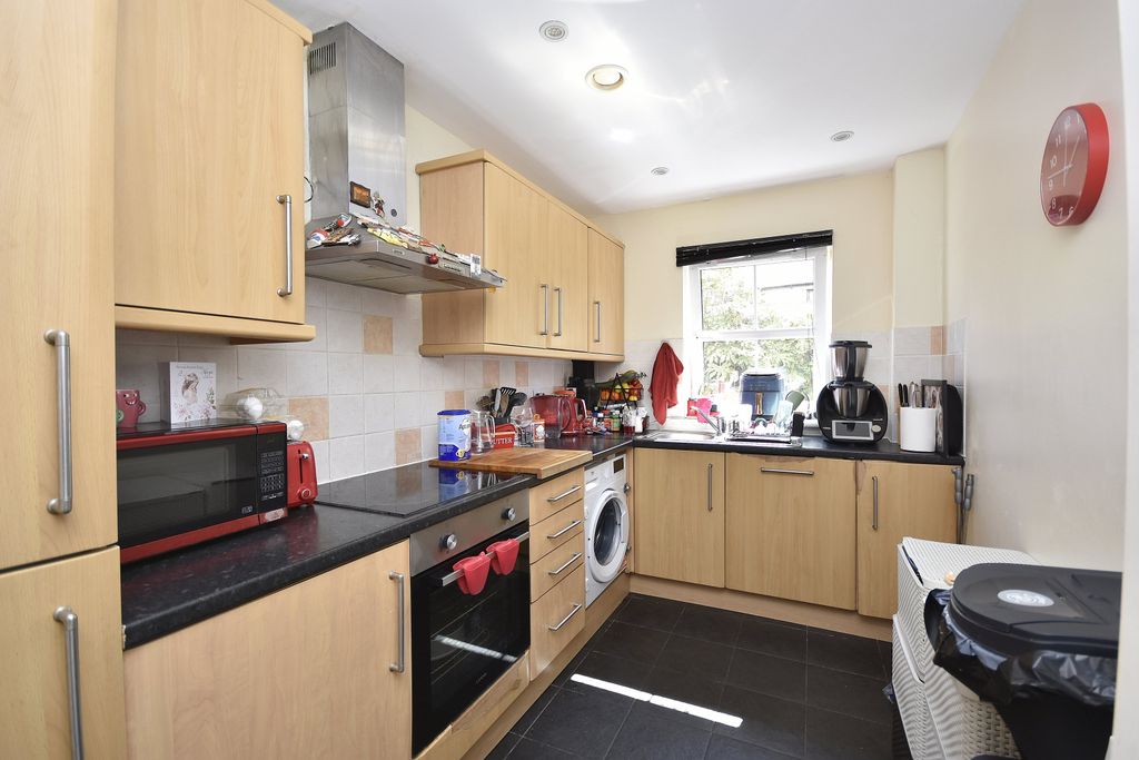 Property photo 3 of 9