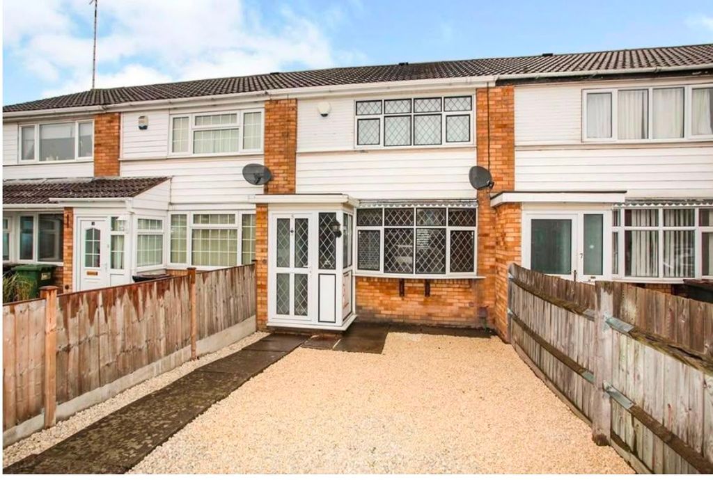 Property photo 1 of 8