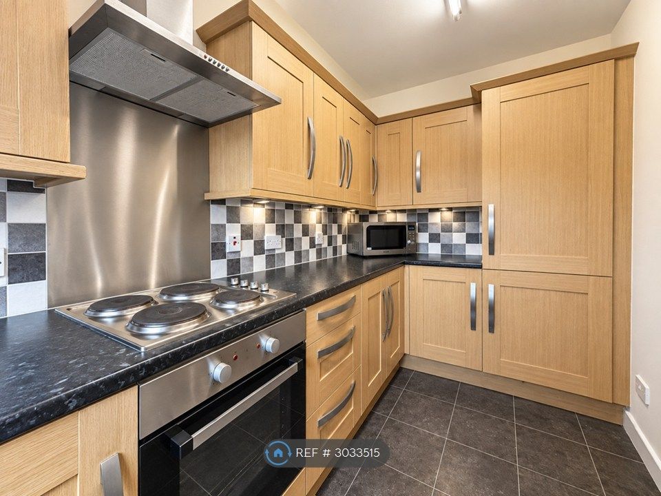 Property photo 2 of 9
