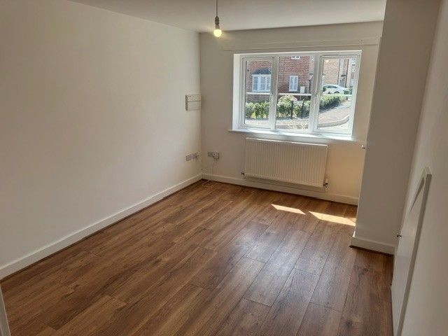 Property photo 3 of 8 Living Room