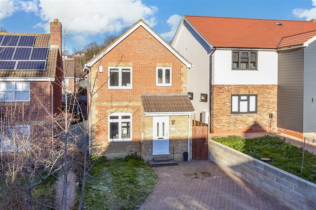 Property photo 1 of 9 External (Web)