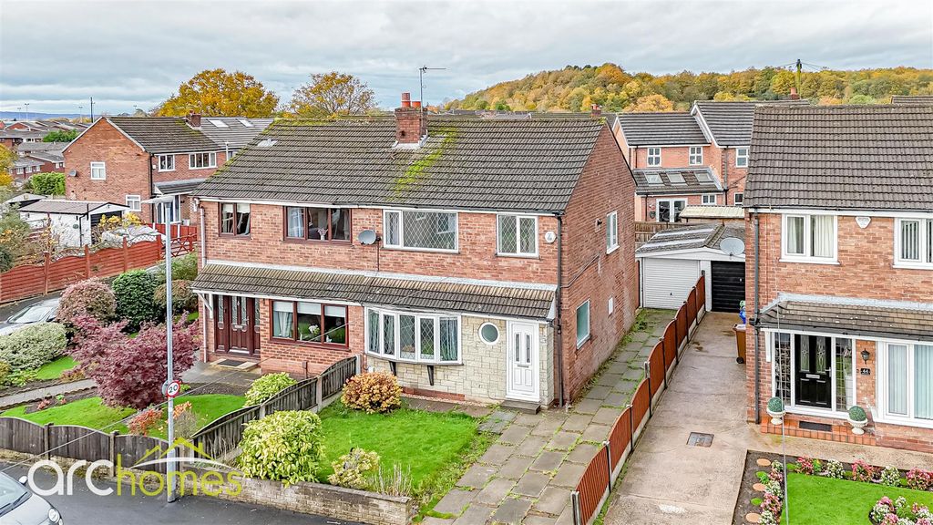 Property photo 1 of 26 Dji_Fly_20251103_105602_0992_1762171705431_Photo.J