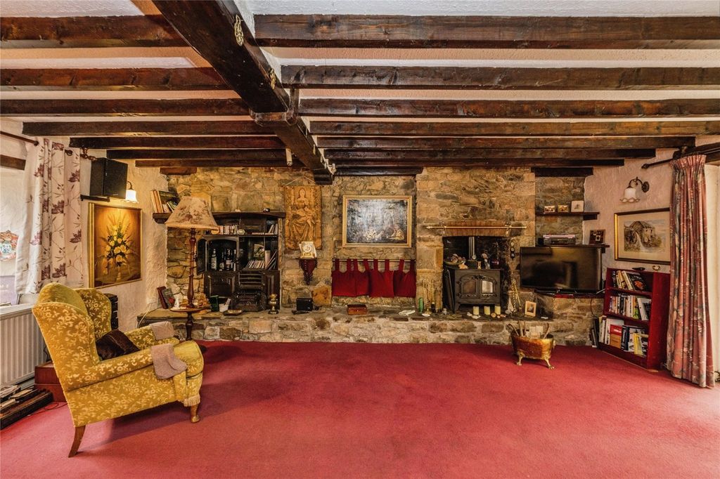 Property photo 3 of 40 Picture No. 48