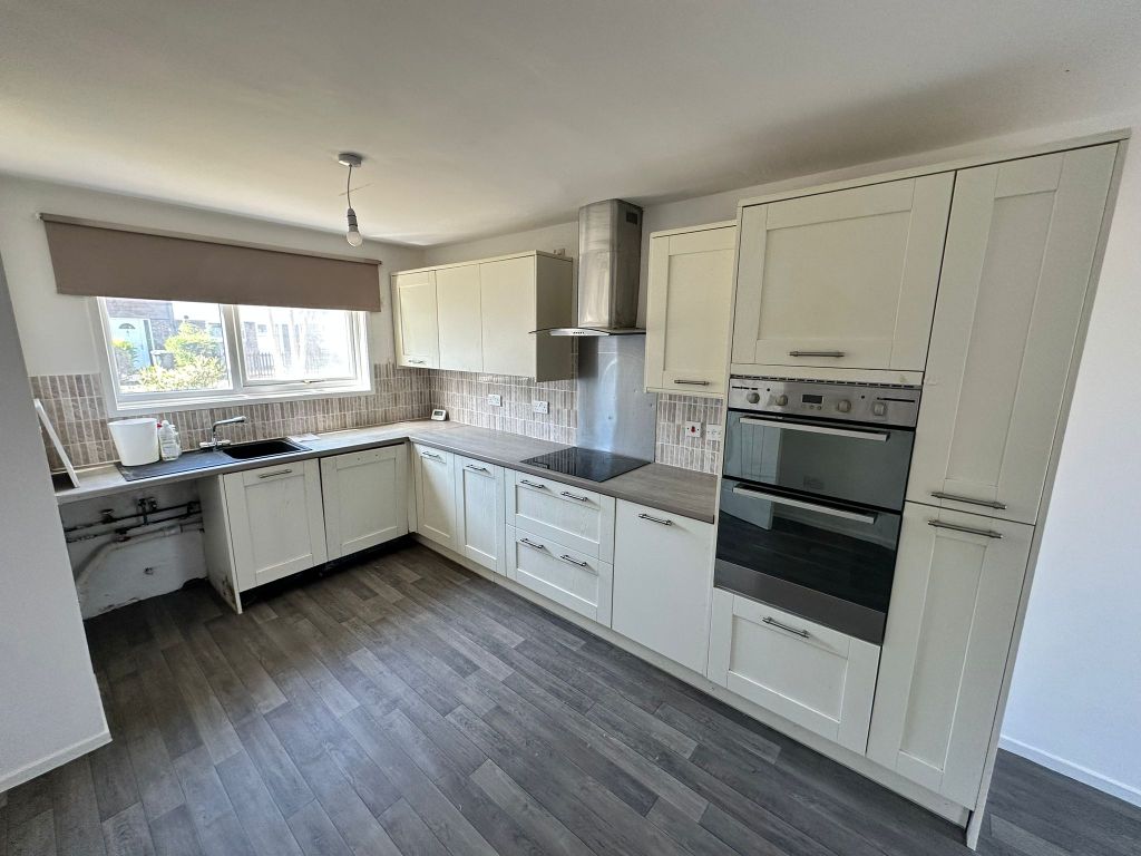 Property photo 1 of 14 7513