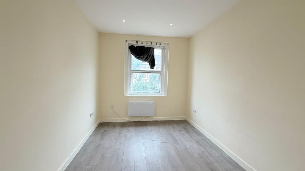 Property photo 1 of 12 01.Jpg