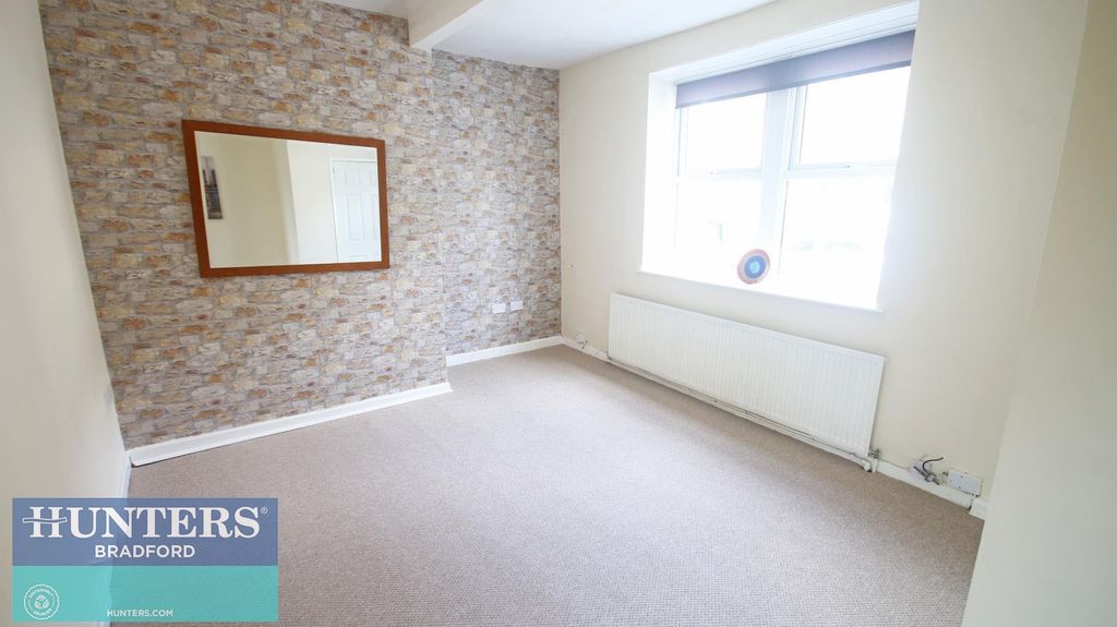 Property photo 3 of 18 c.Jpg