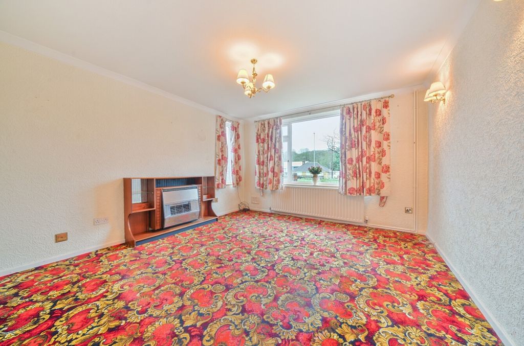 Property photo 2 of 24 1387080-13-693803d5E08Fb-Arw-1