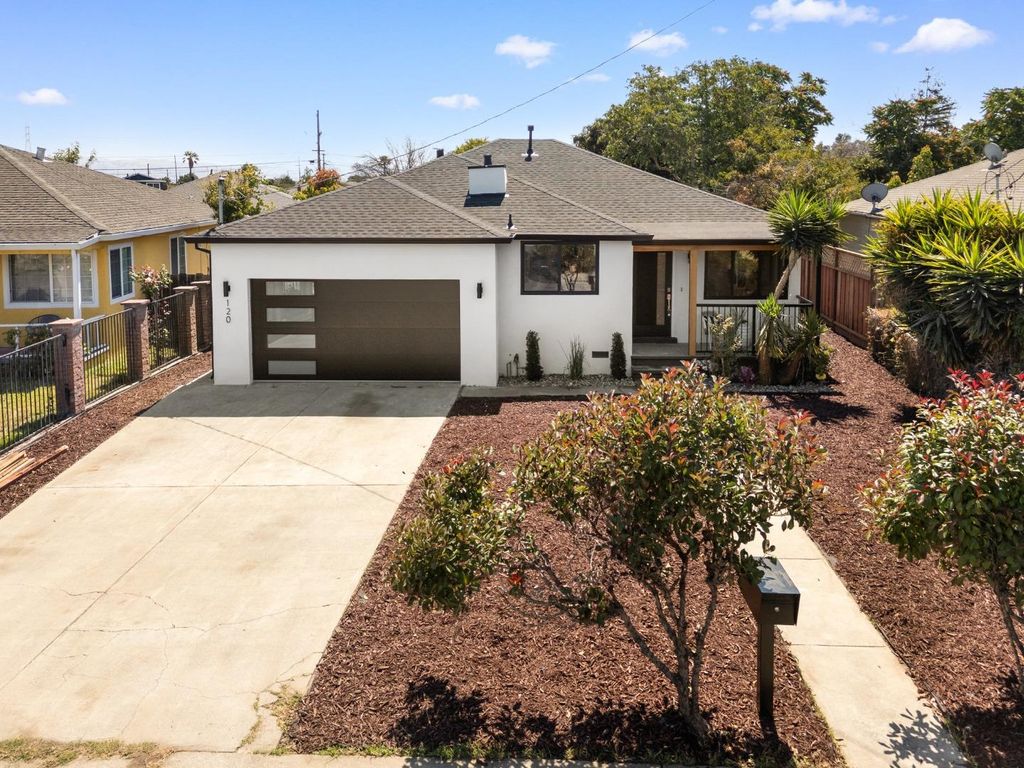 Property photo 1 of 50
