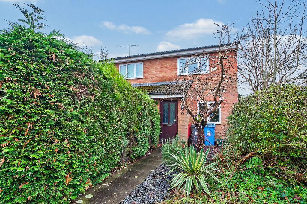 Property photo 2 of 16 Front