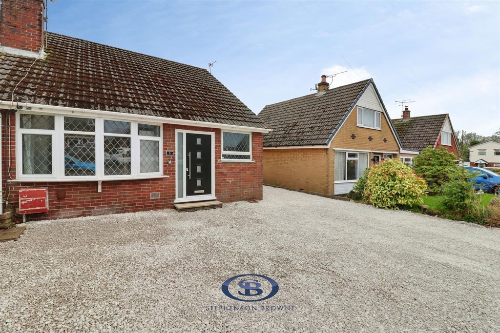 Property photo 1 of 24