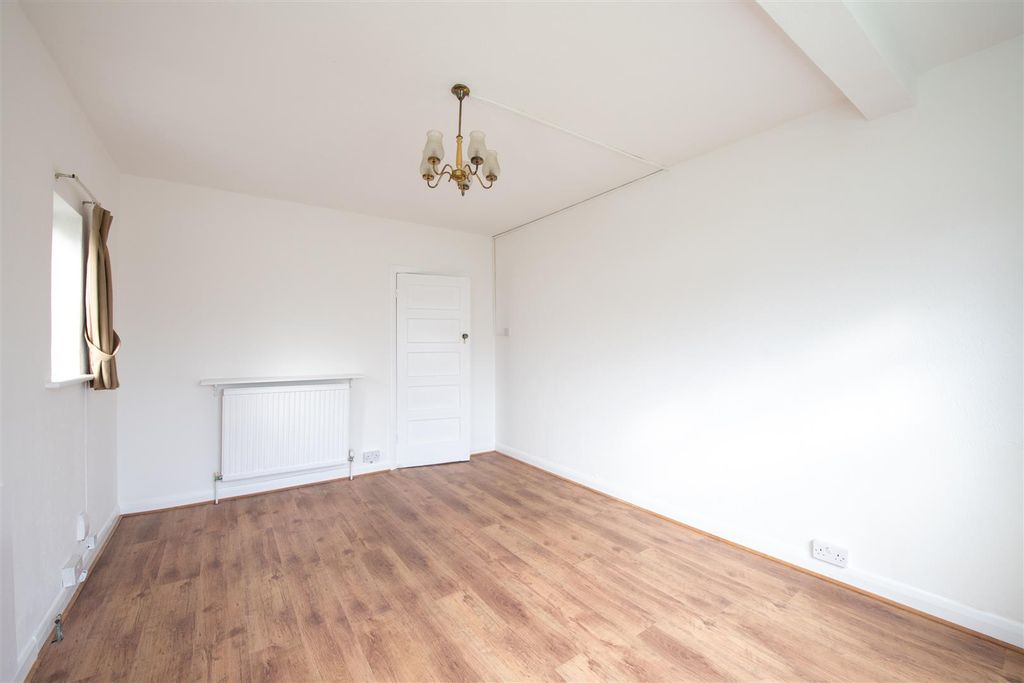 Property photo 2 of 14 Dorchester 6.Jpg