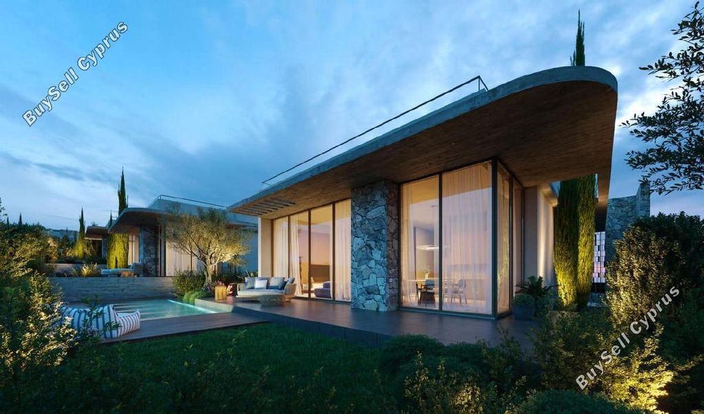 Property photo 1 of 6